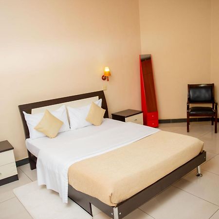 Beausejour Hotel Kigali Extérieur photo