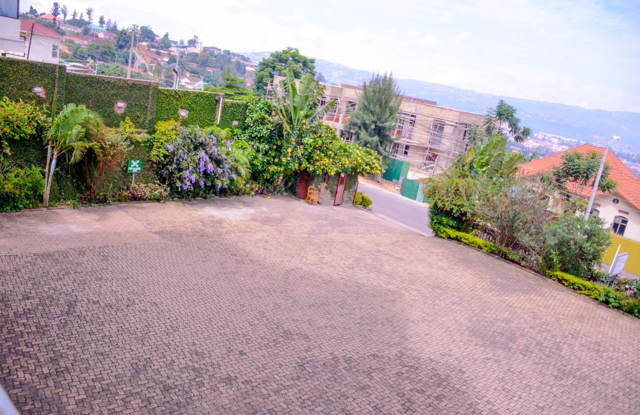 Beausejour Hotel Kigali Extérieur photo