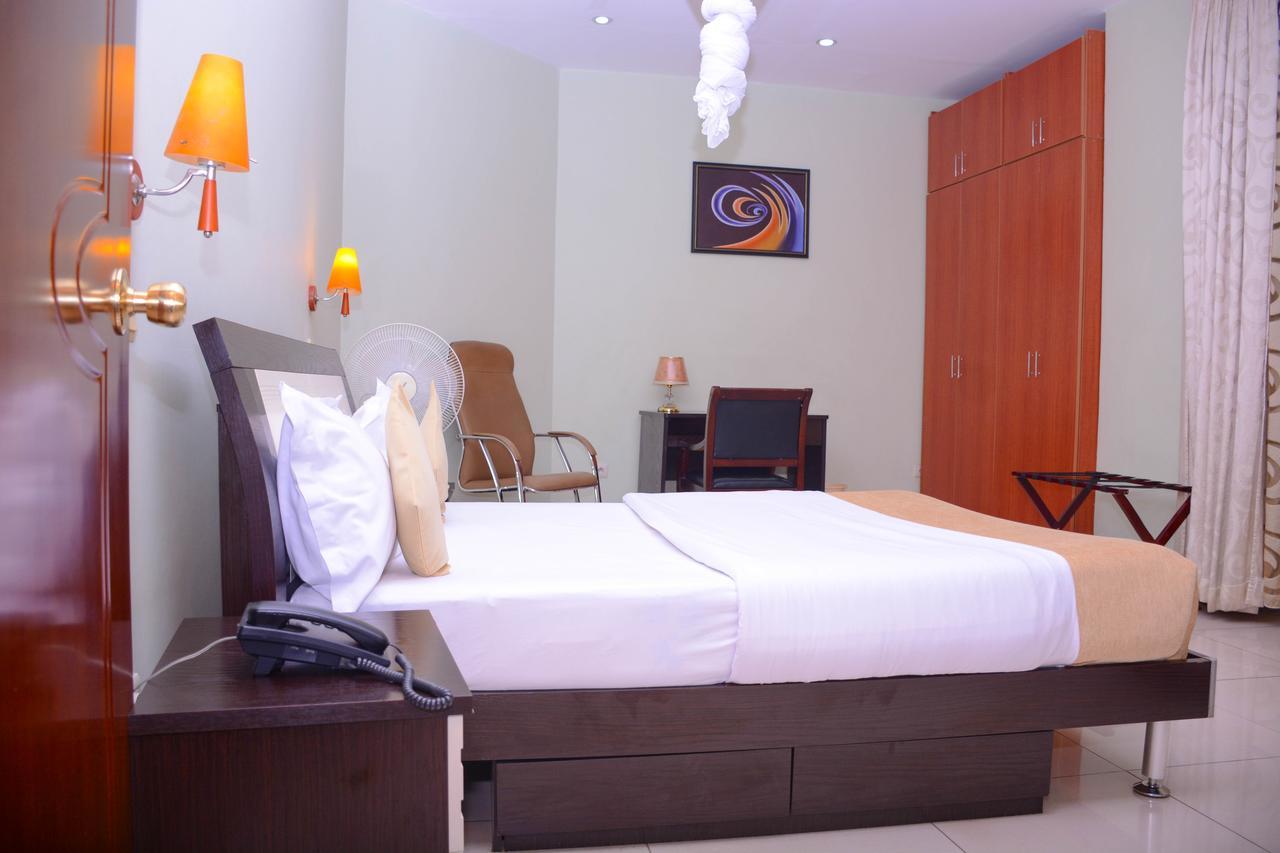 Beausejour Hotel Kigali Extérieur photo