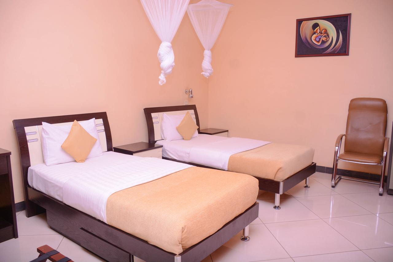 Beausejour Hotel Kigali Extérieur photo