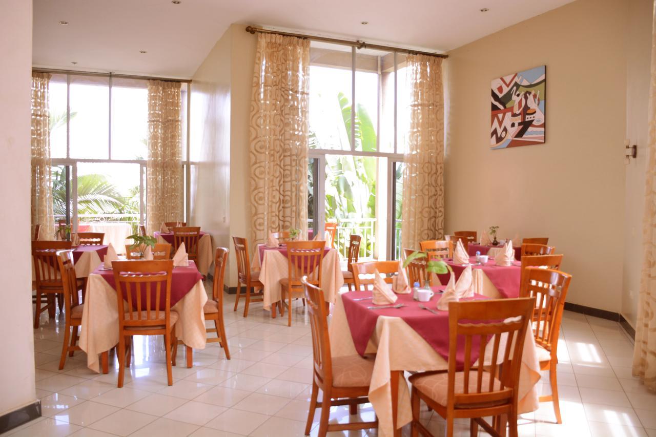 Beausejour Hotel Kigali Extérieur photo